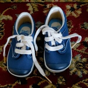 Keds Blue Lable Toddlers Size 6 Excellent Condition
